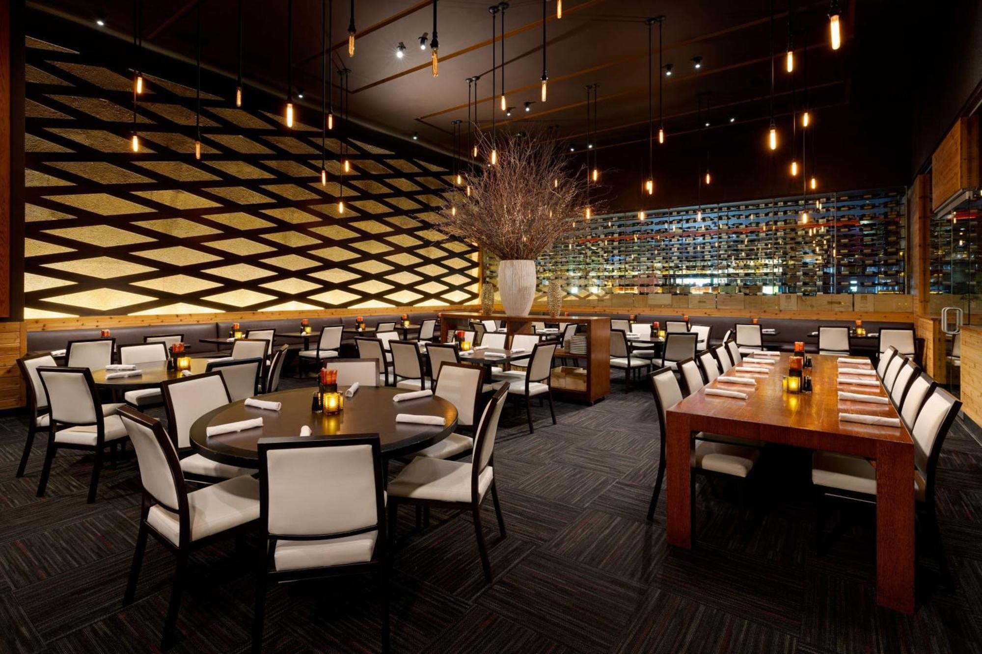 Courtyard Montvale Hotel Exterior photo